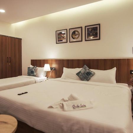 Radhe Suites Hyderabad Esterno foto