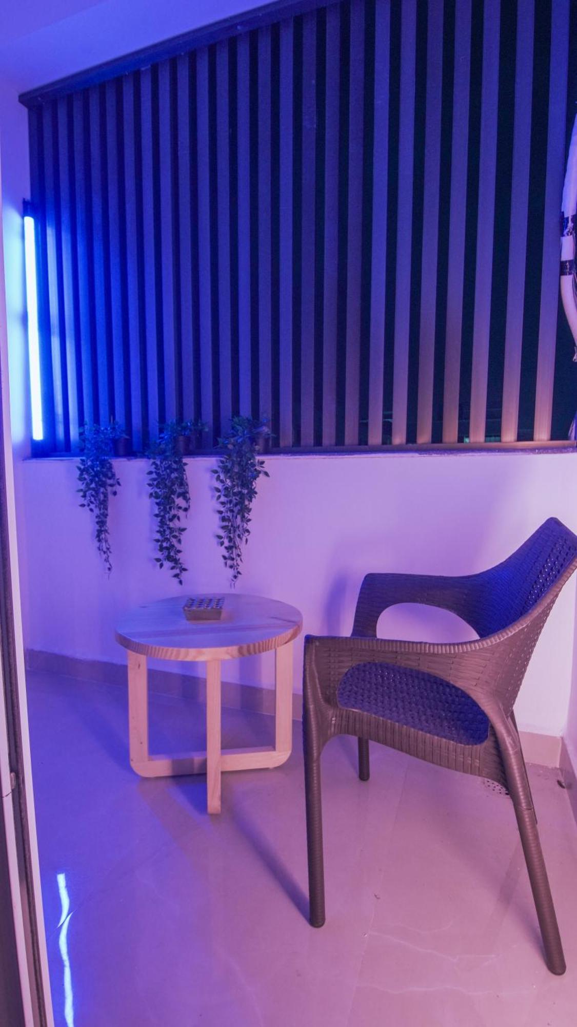 Radhe Suites Hyderabad Esterno foto
