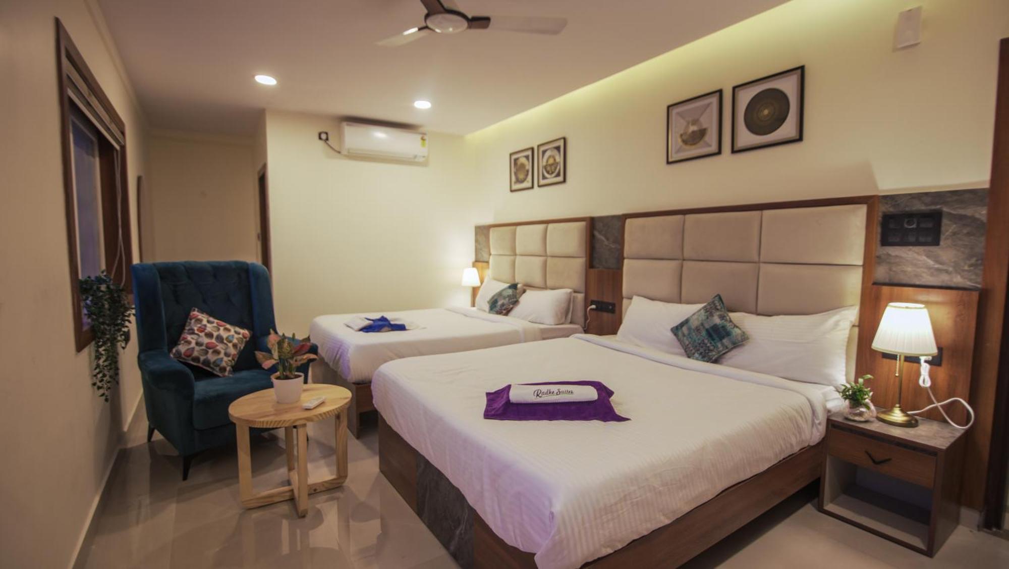 Radhe Suites Hyderabad Esterno foto